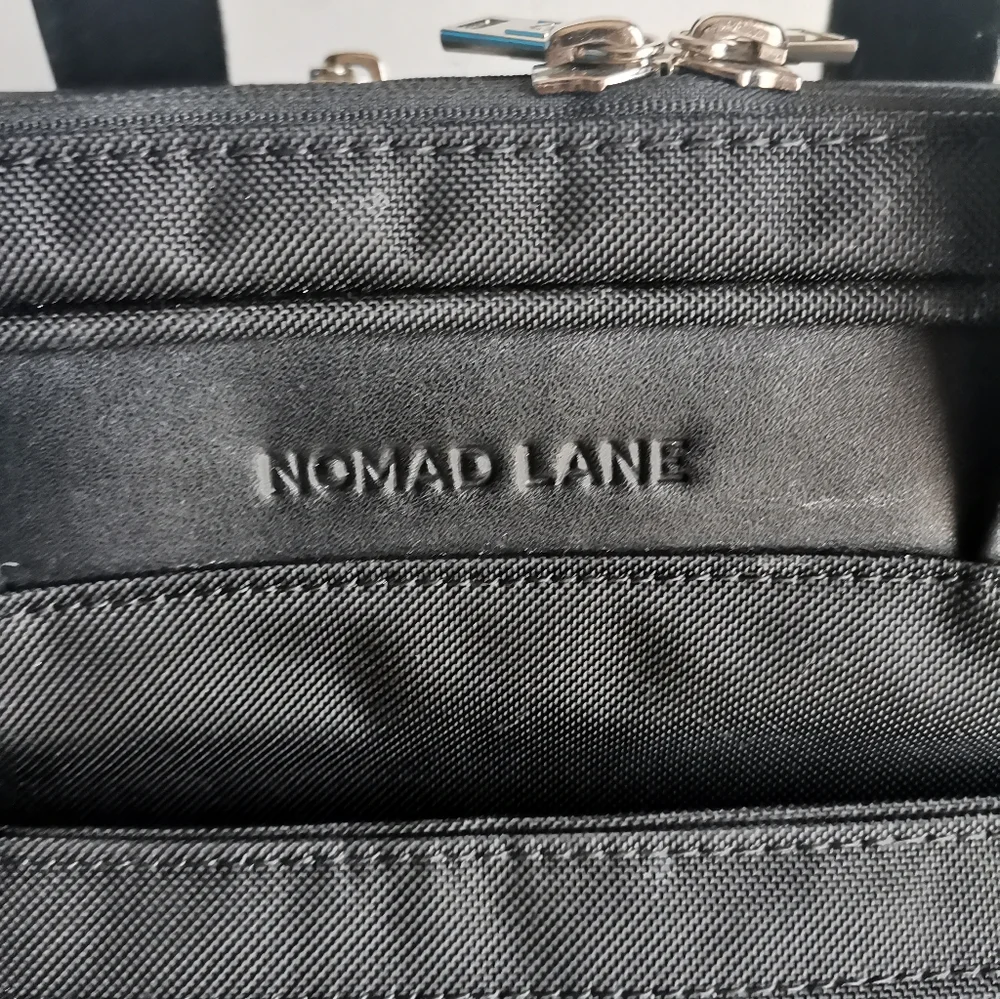 Black Men's Travel Duffel Bag with Shoulder Strap